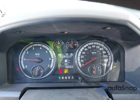 2010 Dodge Ram 1500 Slt/Sport/Trx из США, поврежденный, VIN 1D7RV1GT3AS185770